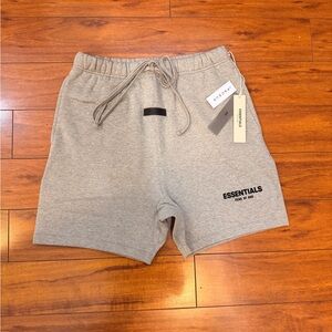 Fear of God Essentials Shorts (ss22)